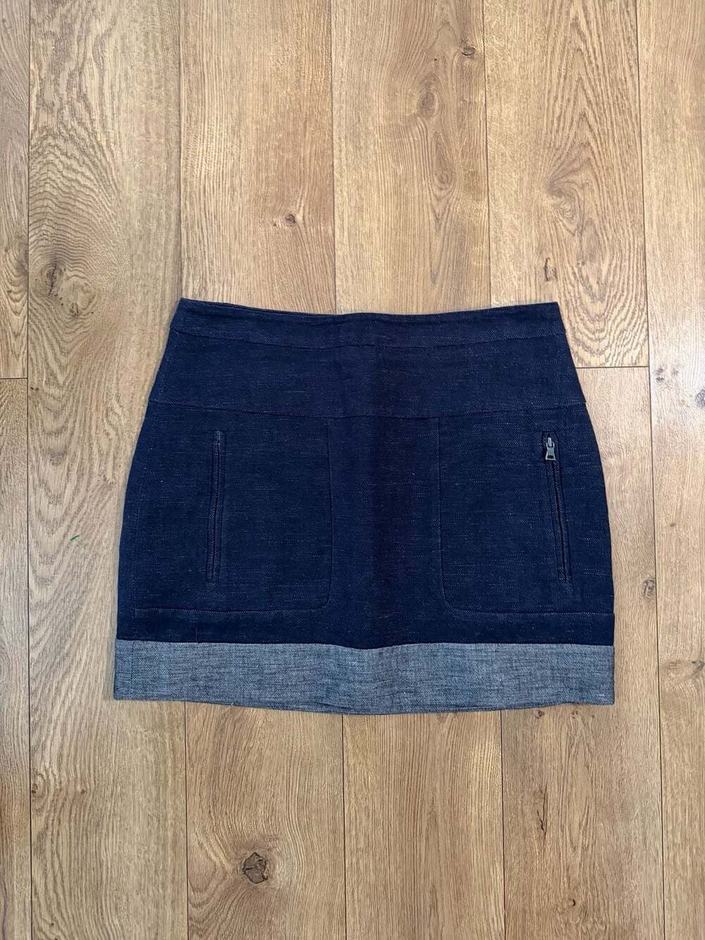 BCBGMaxazria Alden Block Hem Mini Skirt Blue Gray